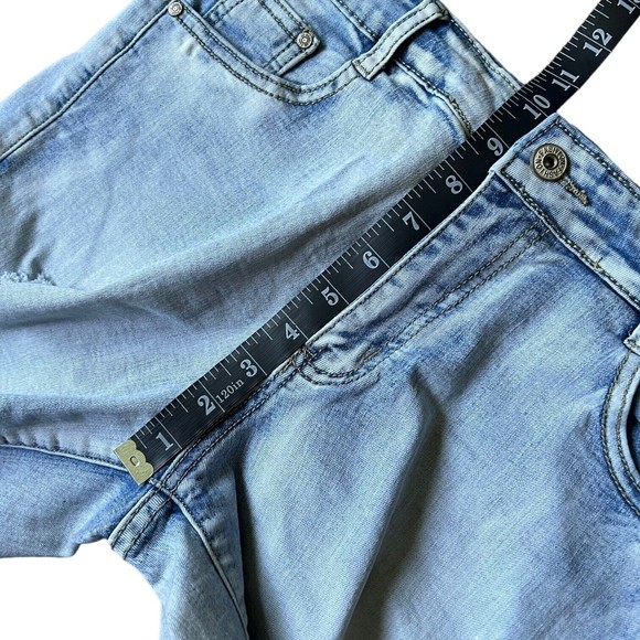 Z Avenue US Women's Cut Off Jean Shorts Size M Medium Light Blue Denim Jeans - Picture 4 of 8